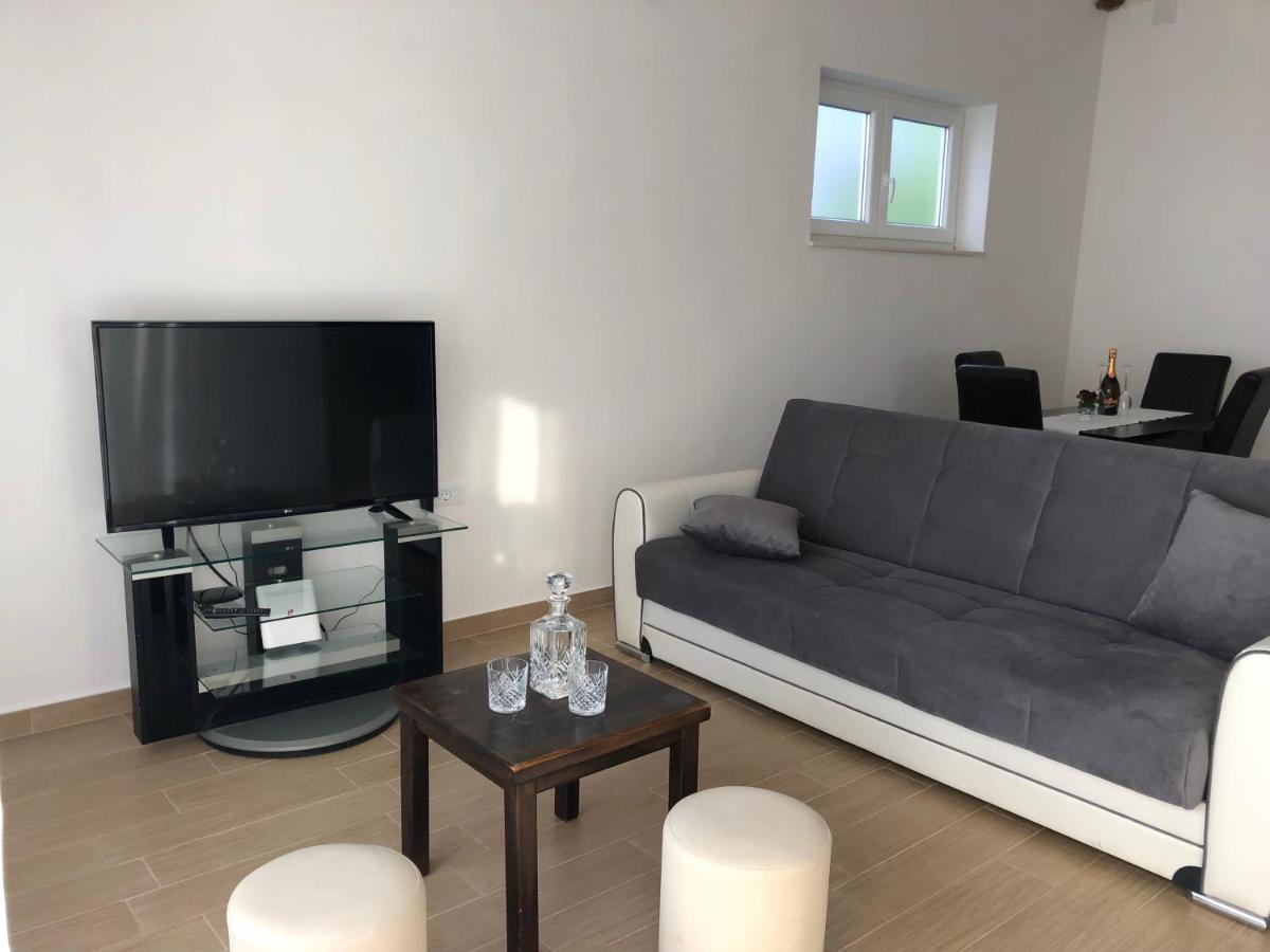 Milla 2 Daire Rijeka Dış mekan fotoğraf